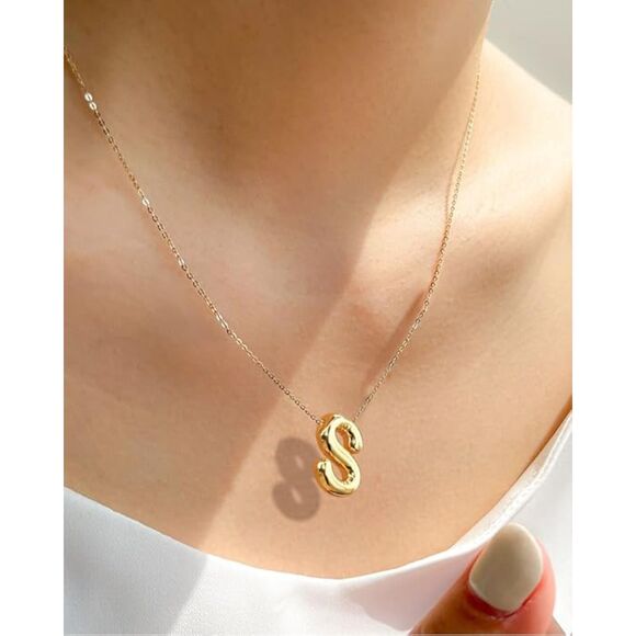 New Bubble‎ Letter Necklace Gold Initial O (4007) - Picture 3 of 5